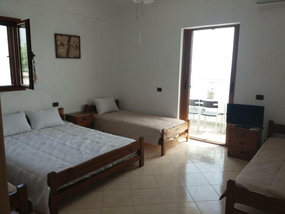 Antonio Rooms Qeparo Esterno foto