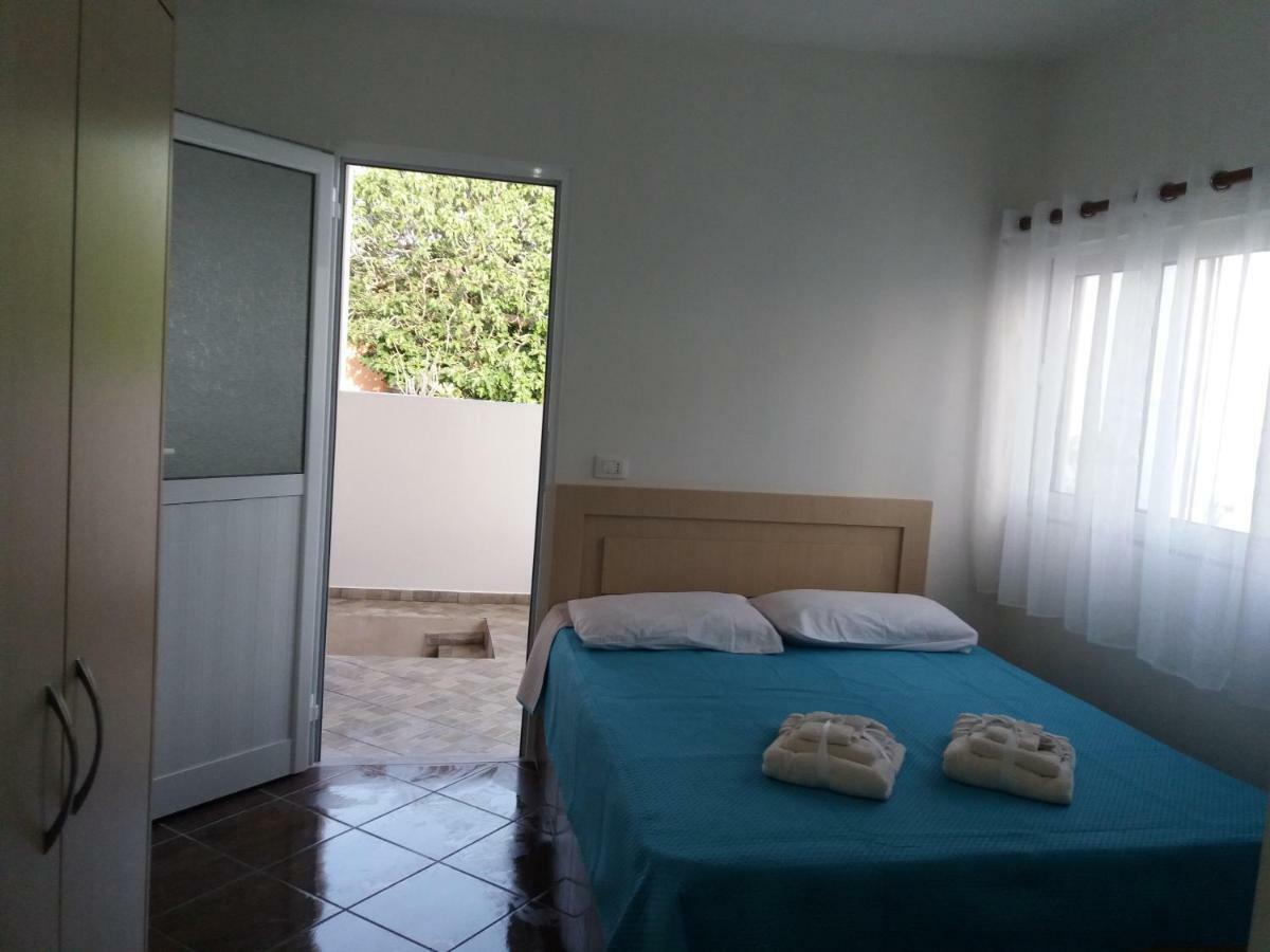 Antonio Rooms Qeparo Esterno foto
